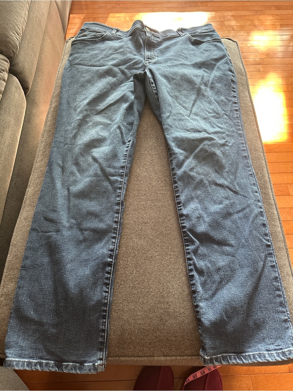 Lee Classic Regular Fit Mid-Rise Straight-Leg Medium Blue Jeans (18W)